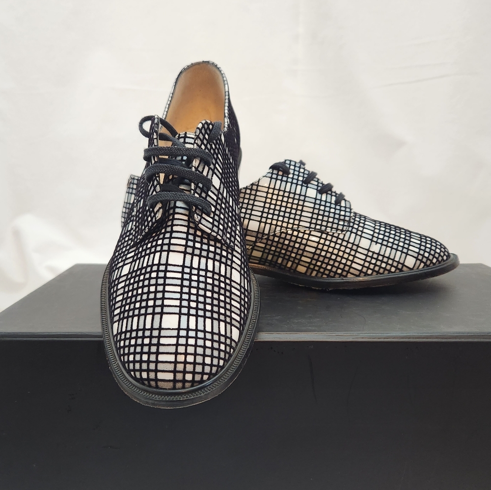 Robert Clergerie Patent Leather and Velvet Oxford Shoe Sz 36
